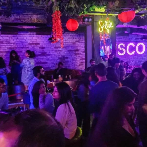 Party All Night (Pub/club crawl )