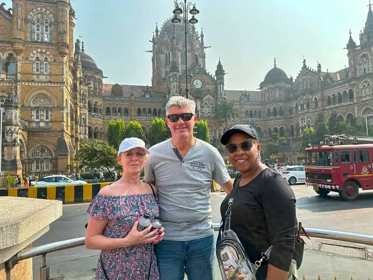 Read more about the article Top 10 Things to Do in Mumbai as a Tourist