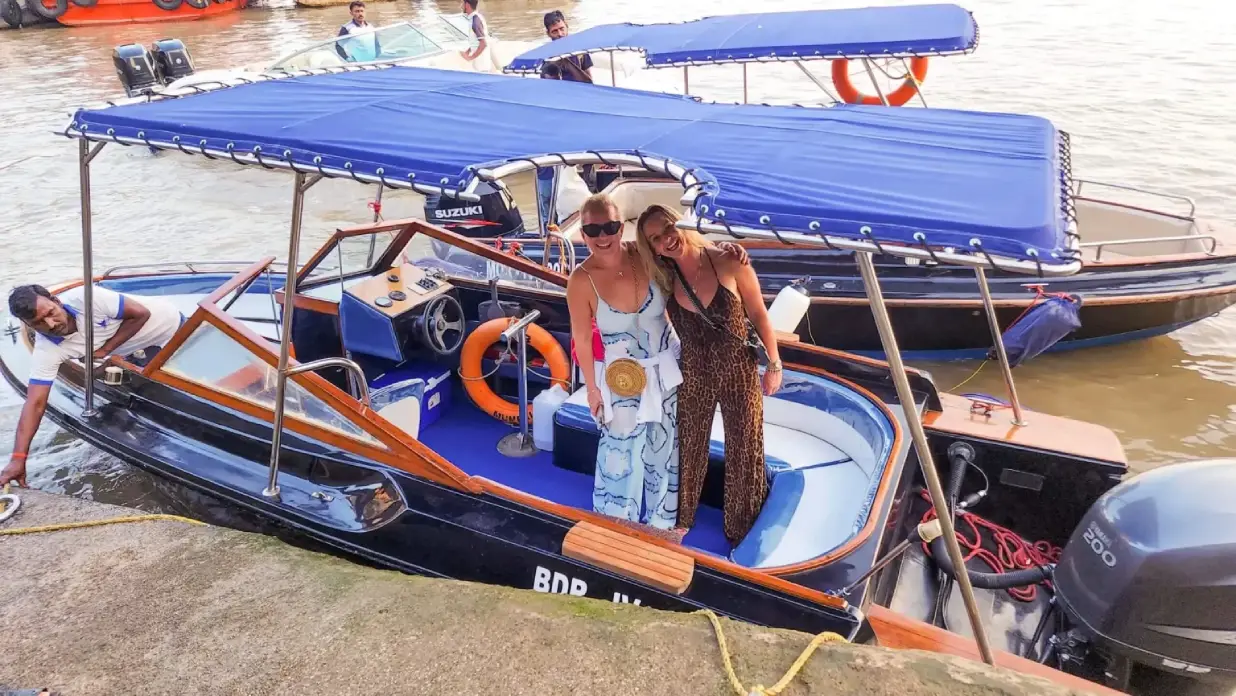 You are currently viewing Explore Elephanta Caves and Island with Passport Lifestyles Tours