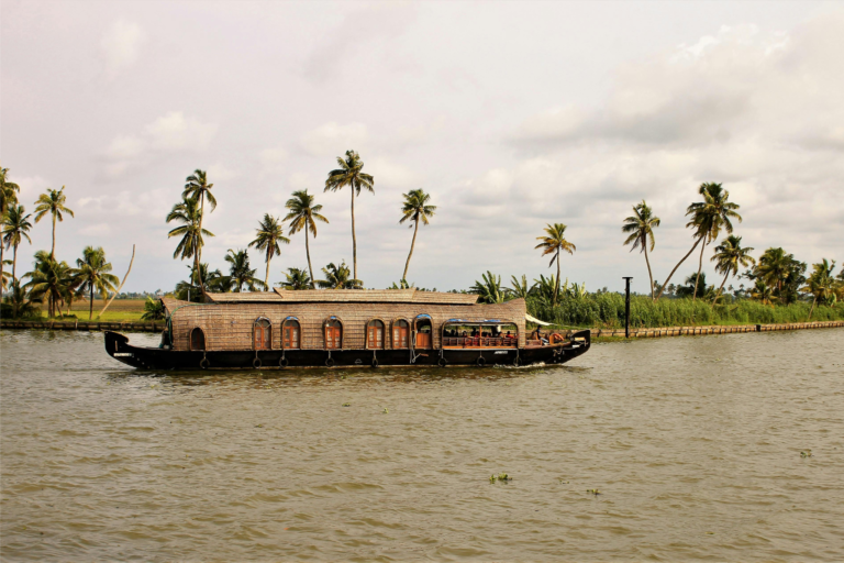 Read more about the article Best States to Visit in India: Your Ultimate Travel Bucket List